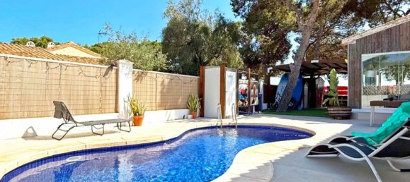 4 bedrooms Villa in Alicante, Spain No. 183506 10