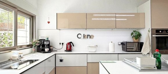 4 bedrooms Villa in Alicante, Spain No. 183506 7