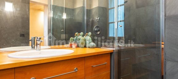 3 bedrooms Apartment in Parma, Italy No. 281833 13