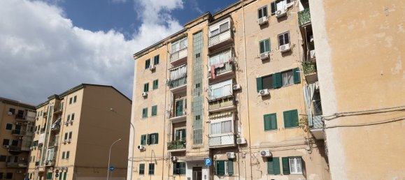 3 rooms Apartment in Palermo, Italy No. 303095 17