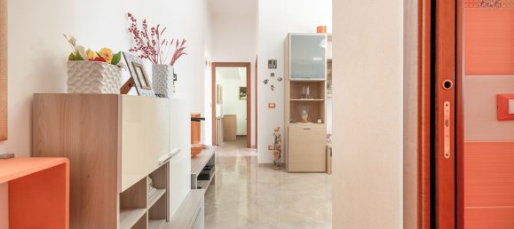 3 rooms Apartment in Palermo, Italy No. 303095 21