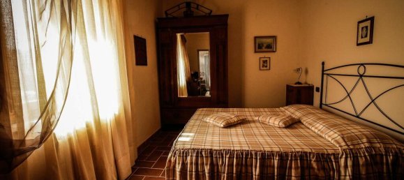 8 bedrooms House in Chianni, Italy No. 58437 45