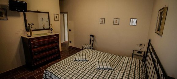 8 bedrooms House in Chianni, Italy No. 58437 48