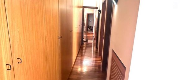 Apartamento de 3 dormitorios en Erba, Italy No. 330109 9