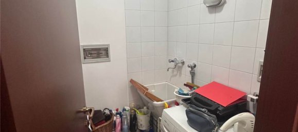 Apartamento de 3 dormitorios en Erba, Italy No. 330109 20