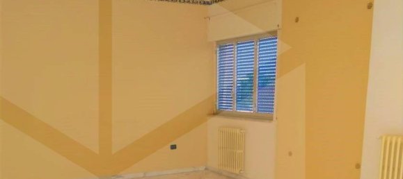 Apartamento de 4 habitaciónes en Casamassima, Italy No. 22183 3