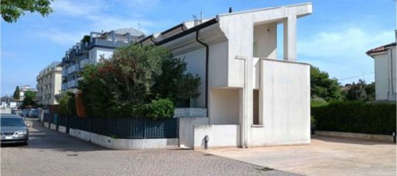 Apartamento T4 em Mogliano Veneto, Italy N.º 353155 5