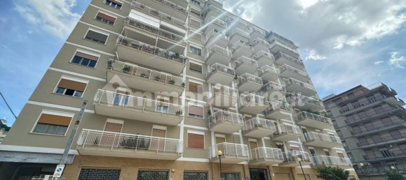 Квартира с 2 спальнями в Палермо, Италия № 360265 3