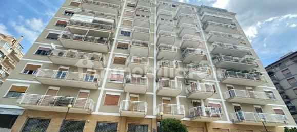 Квартира с 2 спальнями в Палермо, Италия № 360265 2