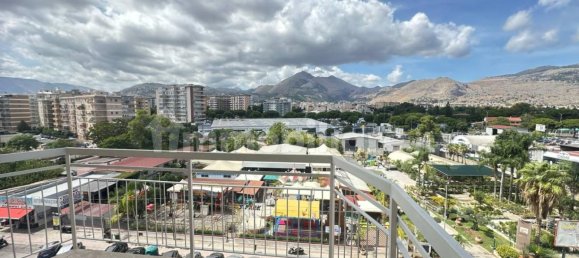 Квартира с 2 спальнями в Палермо, Италия № 360265 5