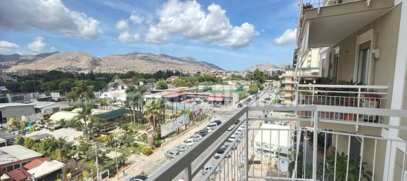 Квартира с 2 спальнями в Палермо, Италия № 360265 6