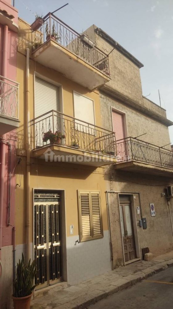 1 chambre Maison à Rosolini, Italy No. 348878