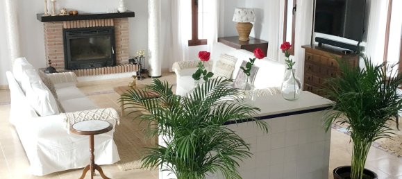 8 bedrooms House in Canillas de Aceituno, Spain No. 41542 9