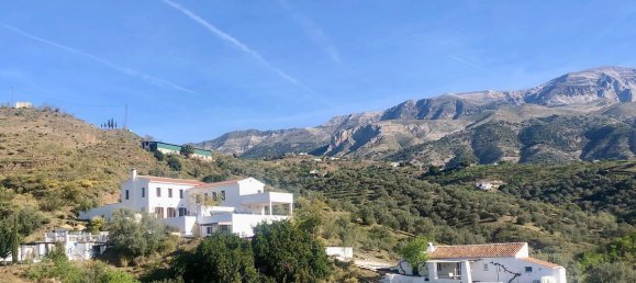 8 bedrooms House in Canillas de Aceituno, Spain No. 41542 2