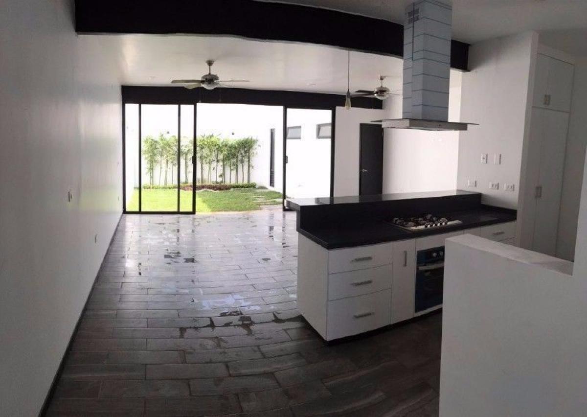 Дом с 3 спальнями в Накахука, Мексика № 165110