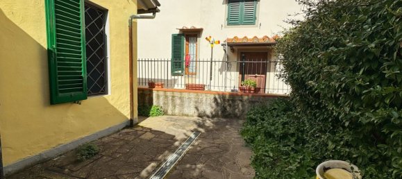 3 rooms House in Poggio a Caiano, Italy No. 45969 6