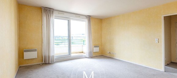 1 bedroom Apartment in Montrouge, France No. 299575 3