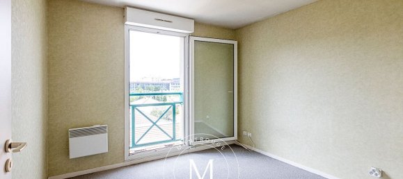 1 bedroom Apartment in Montrouge, France No. 299575 10