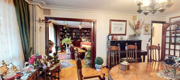 6 غرف نوم شقة في Vigo, Spain رقم 190009 9