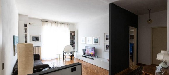 2 Schlafzimmer Wohnung in Magenta, Italy, Nr. 379794 2