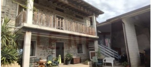 2غرفة منزل في Brogliano, Italy رقم 296436 3