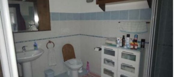 2غرفة منزل في Brogliano, Italy رقم 296436 24