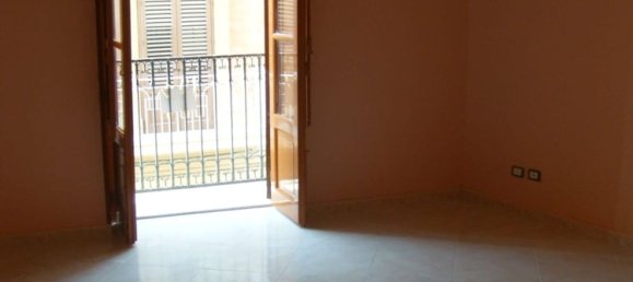 Квартира с 6 комнатами в Термини Имерезе, Италия № 255778 15