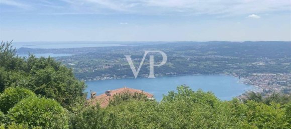 11 rooms Villa in Salò, Italy No. 30069 3