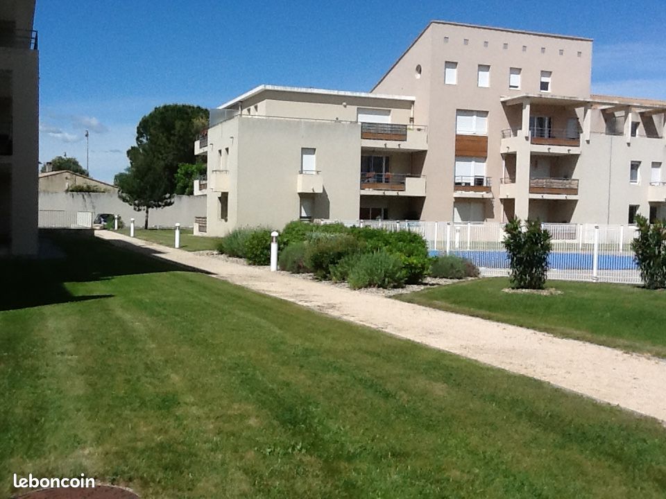 1 bedroom Apartment in Le Pontet, France No. 305162