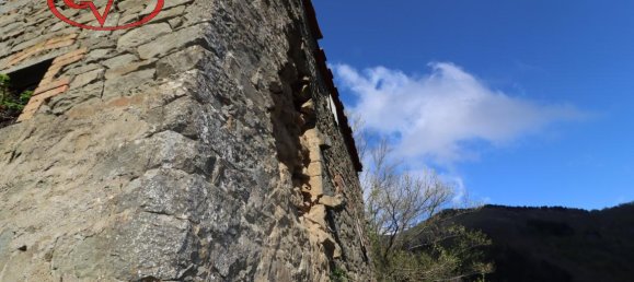 3-Zimmer Haus in Loro Ciuffenna, Italy, Nr. 233658 2