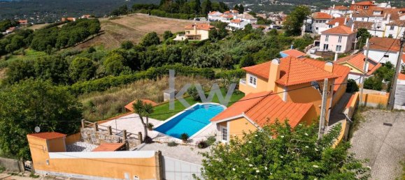 3 bedrooms House in Colares, Portugal No. 142316 2