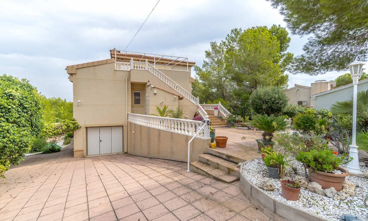 3 bedrooms Villa in Pinar De Campoverde, Spain No. 52009