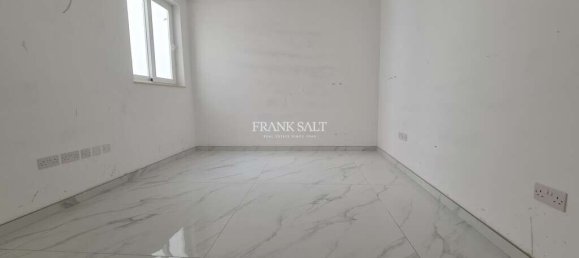 123m² Shop in Mellieha, Malta No. 12651 5