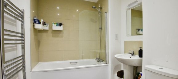 2 Schlafzimmer Wohnung in Watford, United Kingdom, Nr. 6803 5