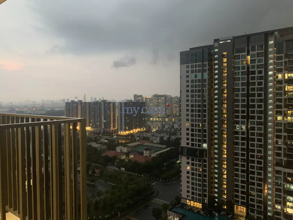 Apartamento de 2 dormitorios en Thu Duc, Vietnam No. 8571