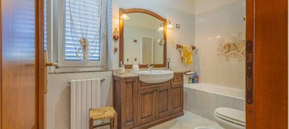 4 غرف نوم منزل في Sassari, Italy رقم 290202 44