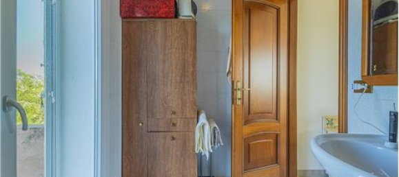 4 غرف نوم منزل في Sassari, Italy رقم 290202 38