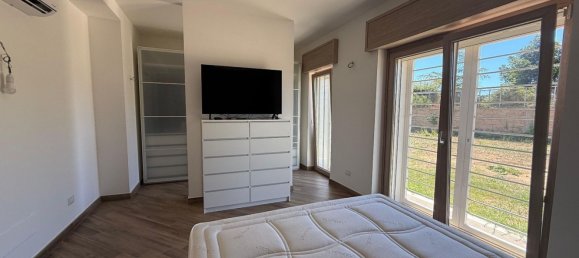 4-salle Villa à Nettuno, Italy No. 261475 8