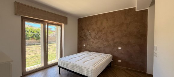 4-salle Villa à Nettuno, Italy No. 261475 7