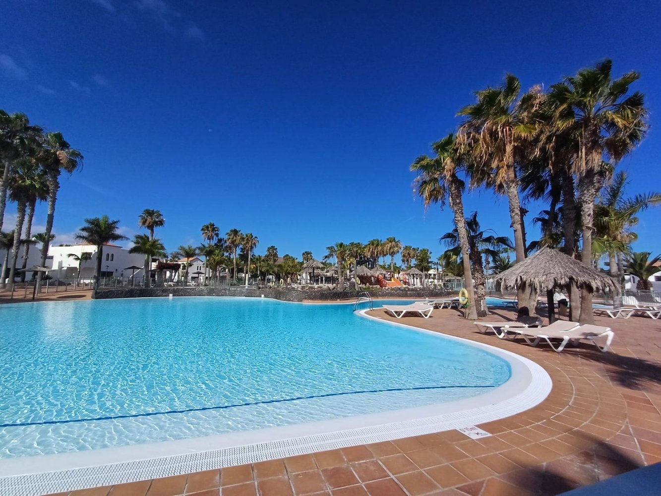 2 bedrooms Apartment in La Oliva, Spain No. 163932