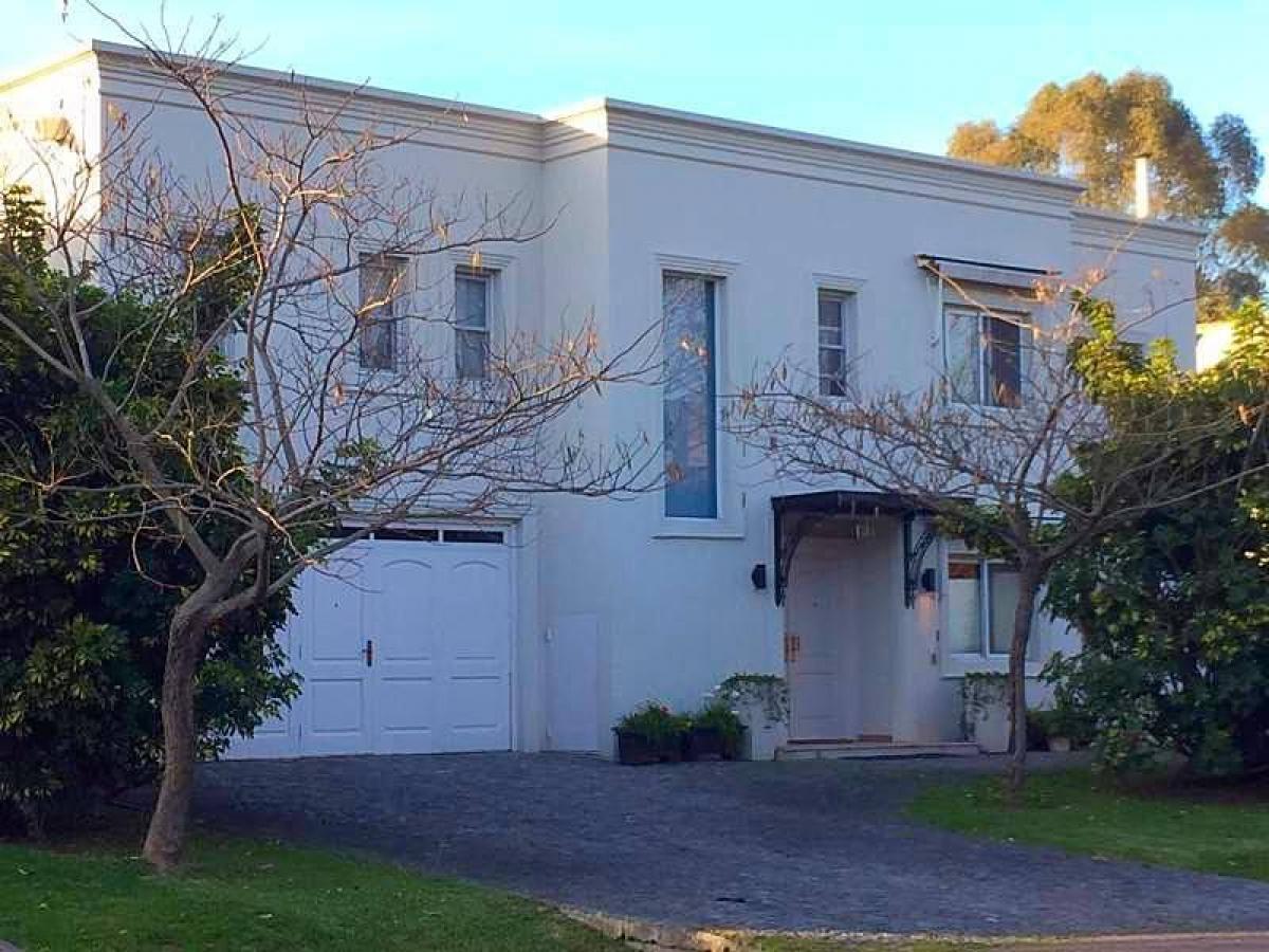 5 bedrooms House in Tigre, Argentina No. 11355