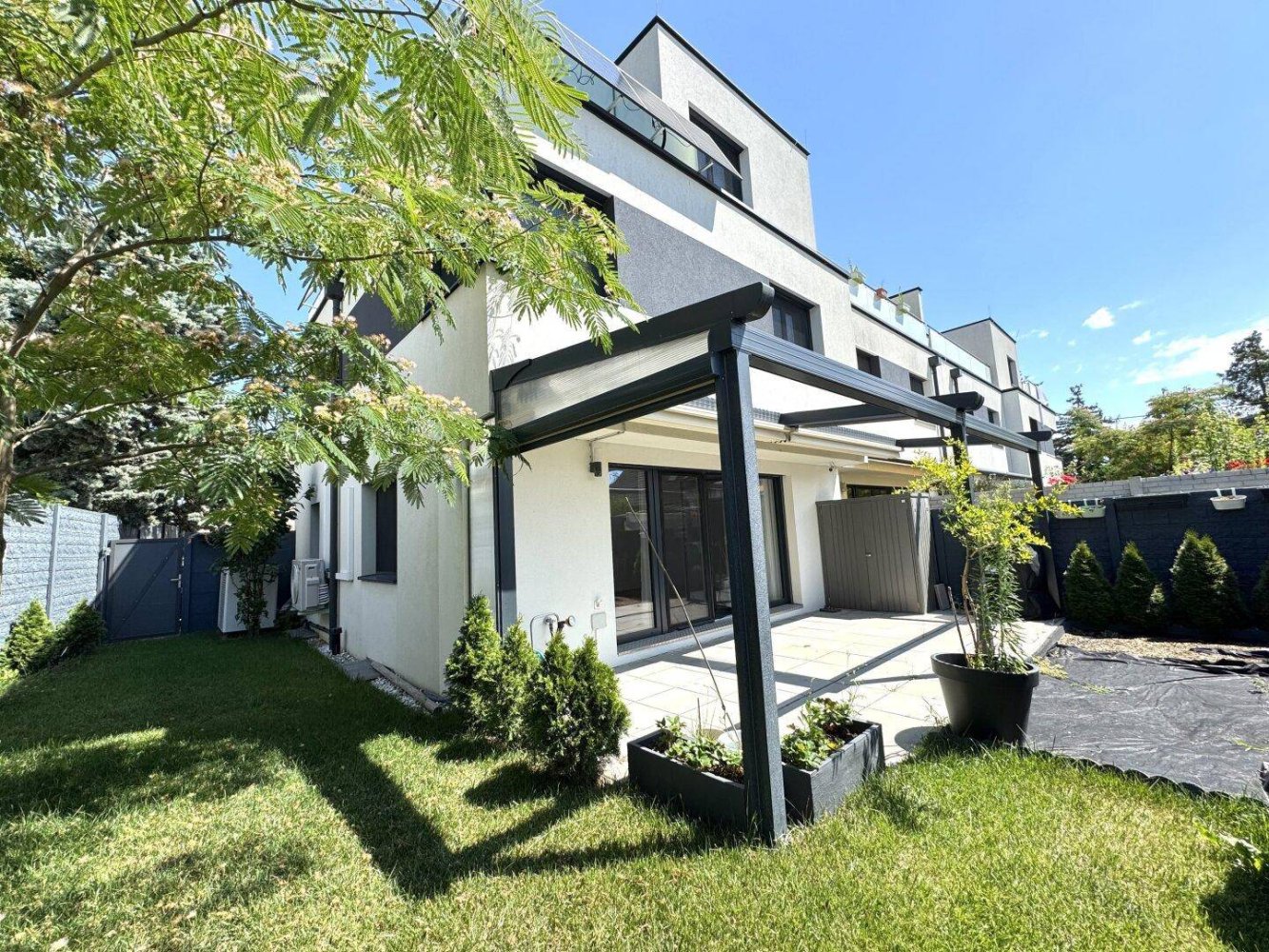 5 rooms House in Vienna, Austria No. 202398