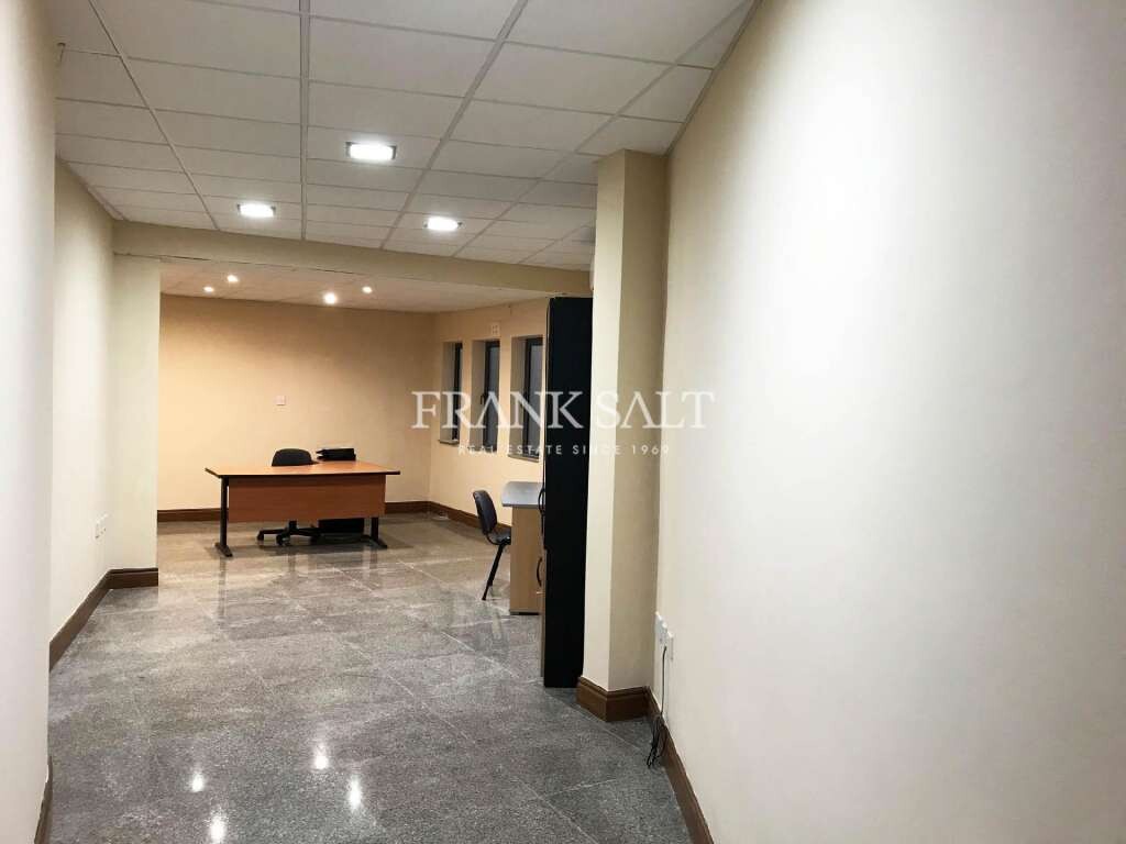 Büro in Birkirkara, Malta 37m², Nr. 12818