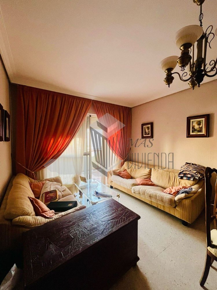 Квартира с 4 спальнями в Кадис, Испания № 226598