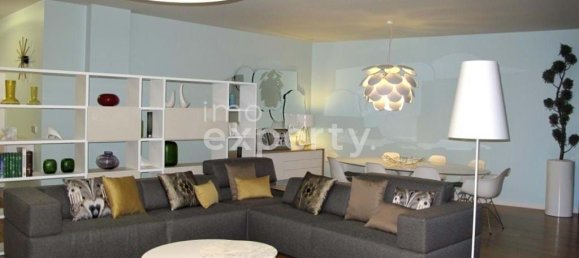 3 bedrooms Villa in Canico, Portugal No. 142031 2