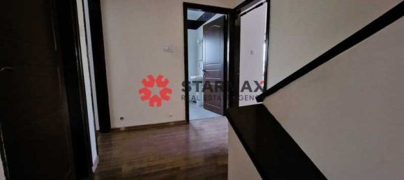 Propiedad comercial de 5 dormitorios en Aradippou, Cyprus No. 80795 7