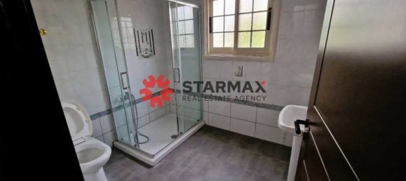 Propiedad comercial de 5 dormitorios en Aradippou, Cyprus No. 80795 9