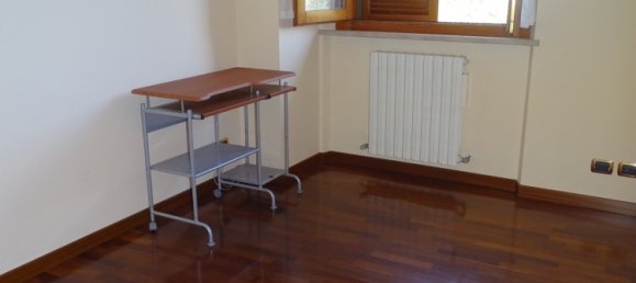 3 Schlafzimmer Villa in Monterubbiano, Italy, Nr. 73476 15