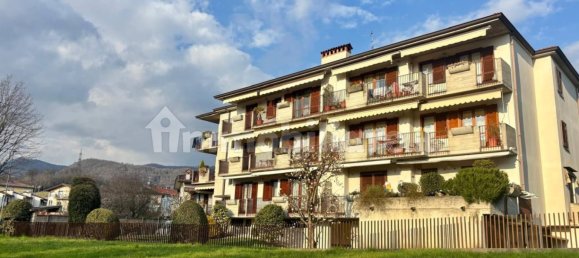 Квартира с 3 спальнями в Альме, Италия № 18155 2