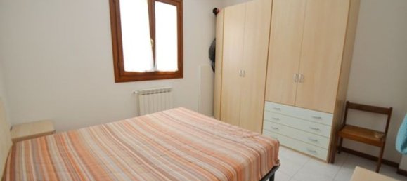 3 rooms House in Comacchio, Italy No. 166264 9